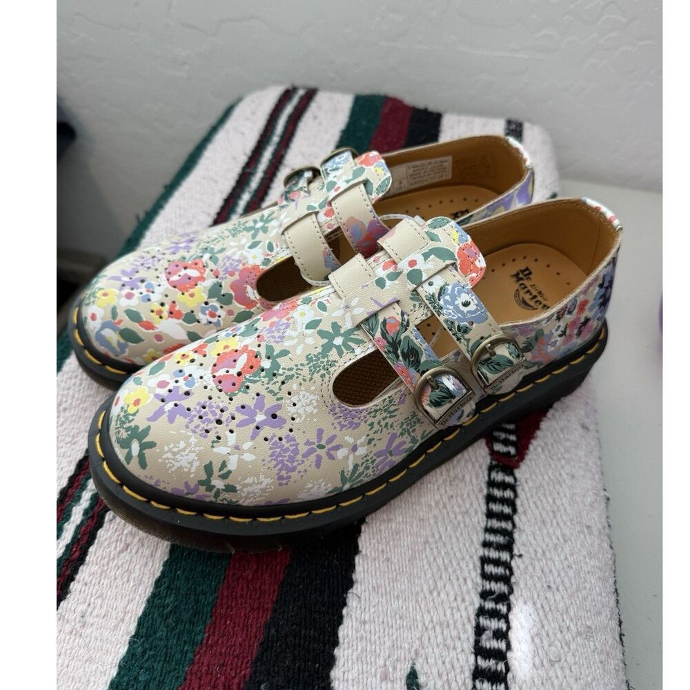Rare Dr. Martens Floral Canvas Mary Jane Flats Buckle Strap Round Toe Women US 8